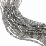 Labradoryt kostka fasetowana 4x4 mm - sznur 