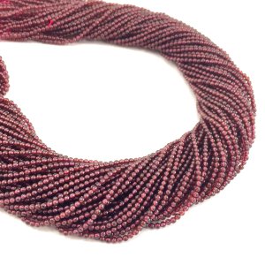 Granat kulka gładka ok. 3 mm - sznur